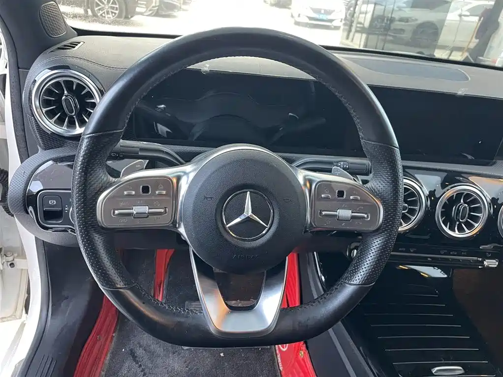 Mercedes-Benz Mercedes-Benz A-Class 2021 A 200 L Sport Sedan Fashion Edition 2021 - thumbnail 8