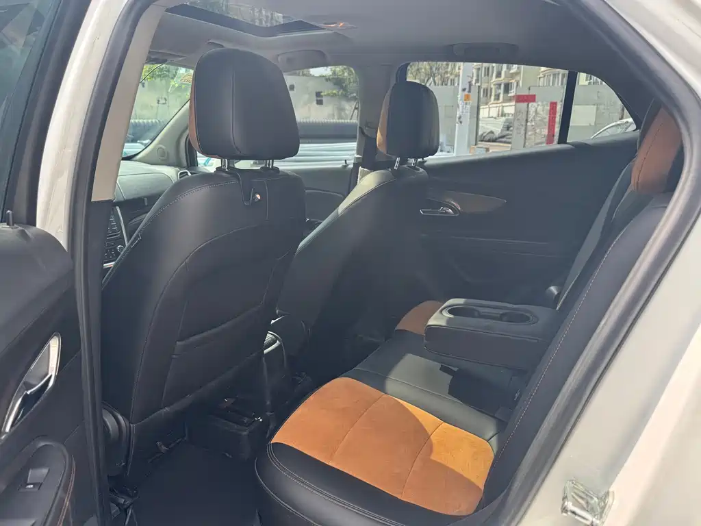 Buick Buick Encore 2015 1.4T Automatic FWD Preferred Edition 2015 - thumbnail 17