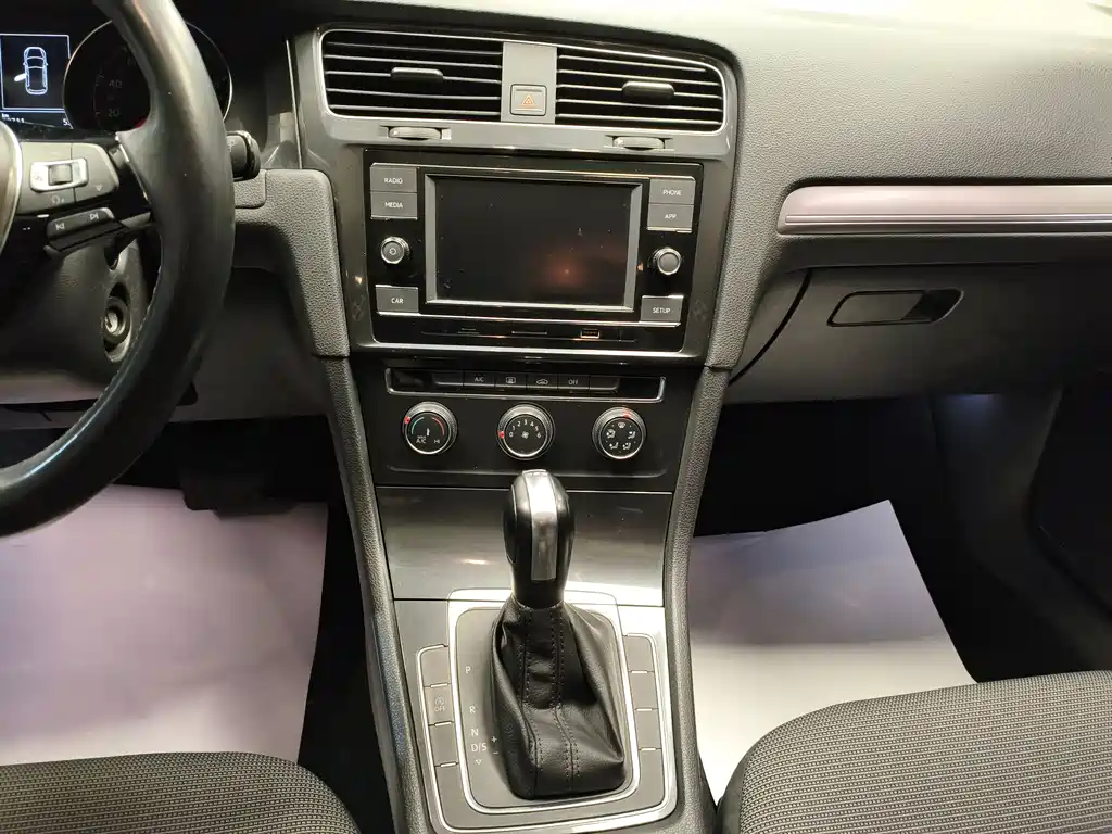 Volkswagen Volkswagen Golf 2018 230TSI Automatic Comfort Model 2018 - thumbnail 8