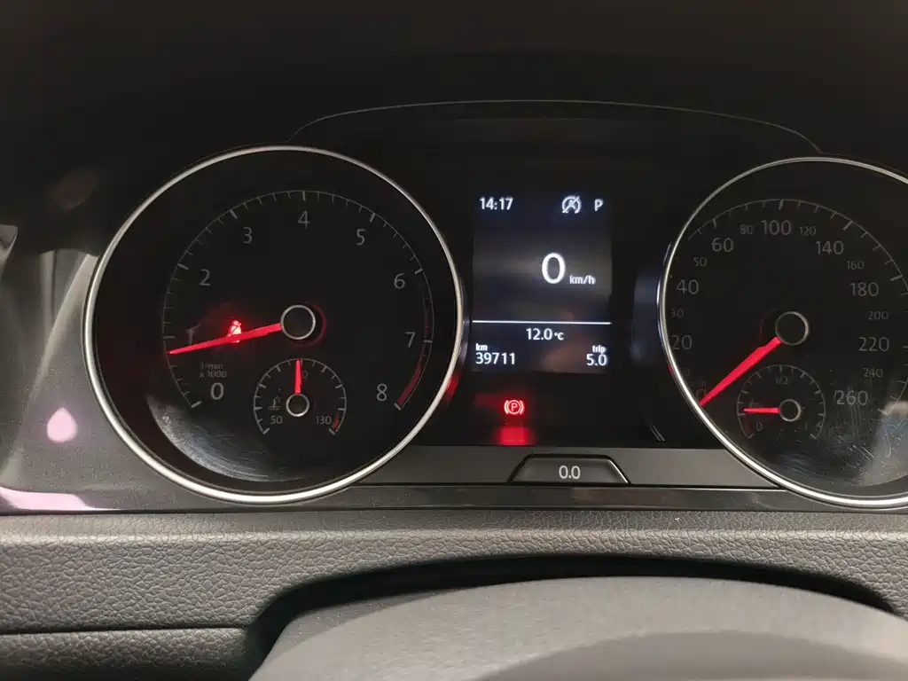 Volkswagen Volkswagen Golf 2018 230TSI Automatic Comfort Model 2018 - thumbnail 16