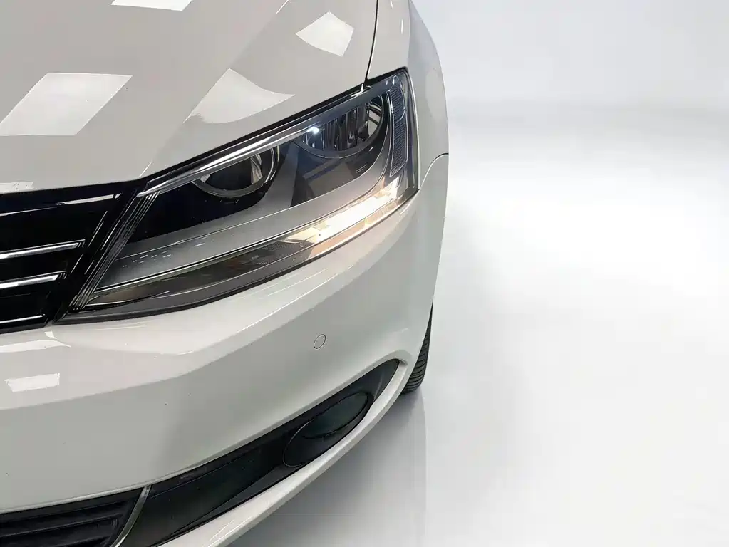 Volkswagen Volkswagen Golf 2018 230TSI Automatic Comfort Model 2018 - thumbnail 18