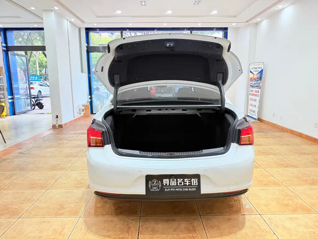Buick Buick Excelle GT 2017 3-Box 15S Automatic Leading Edition 2017 - thumbnail 14