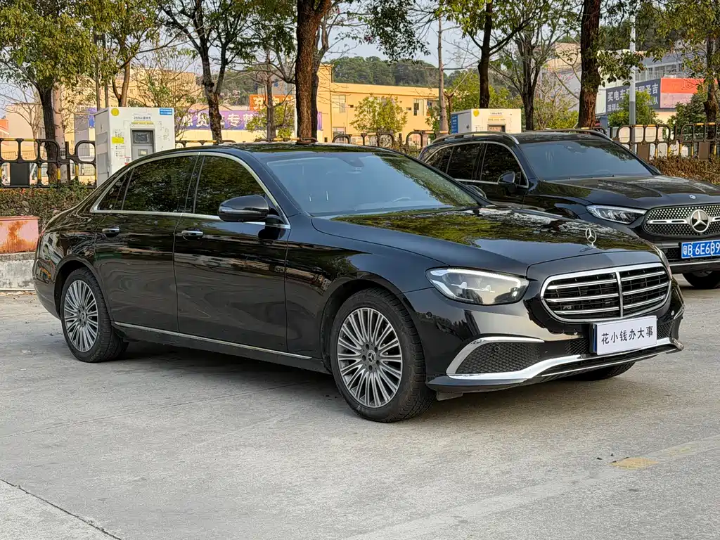 Mercedes-Benz Mercedes-Benz E-Class 2022 Model Year Facelift E 300 L Fashion Edition 2022 - thumbnail 3