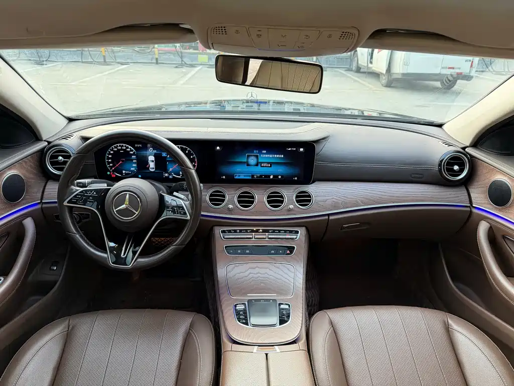 Mercedes-Benz Mercedes-Benz E-Class 2022 Model Year Facelift E 300 L Fashion Edition 2022 - thumbnail 6