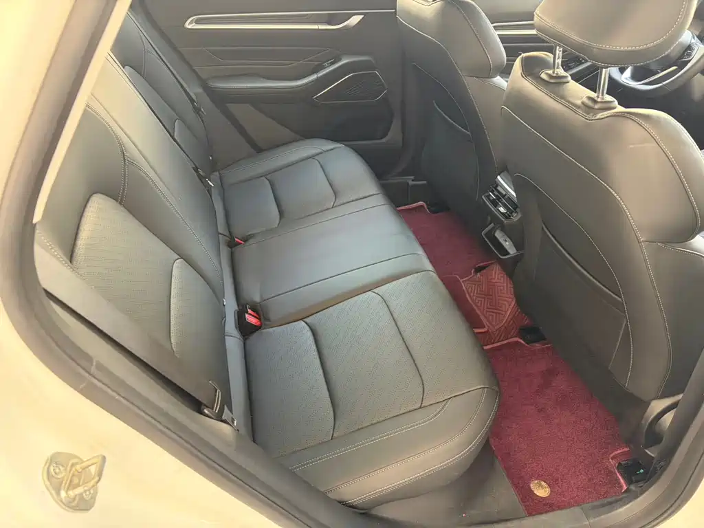 Geely Auto Geely Emgrand 2022 4th Generation 1.5L CVT Luxury Model 2022 - thumbnail 5
