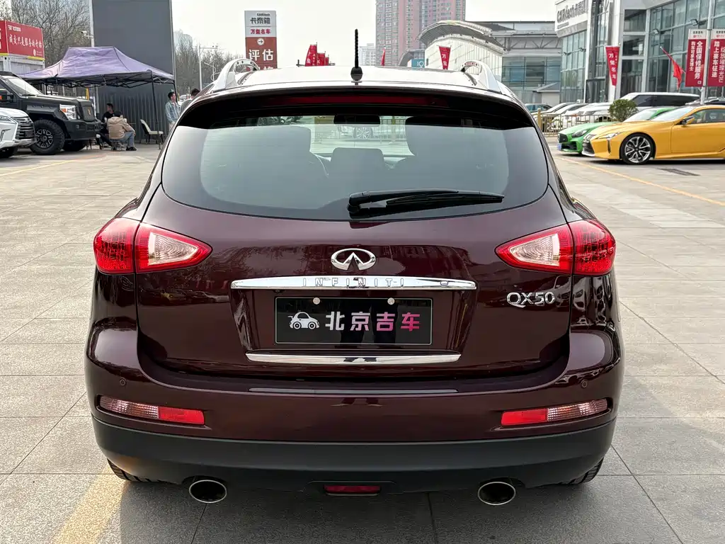 Infiniti Infiniti QX50 Import 2013 Model 2.5L Two-Wheel Drive Elegant Edition 2014 - thumbnail 4