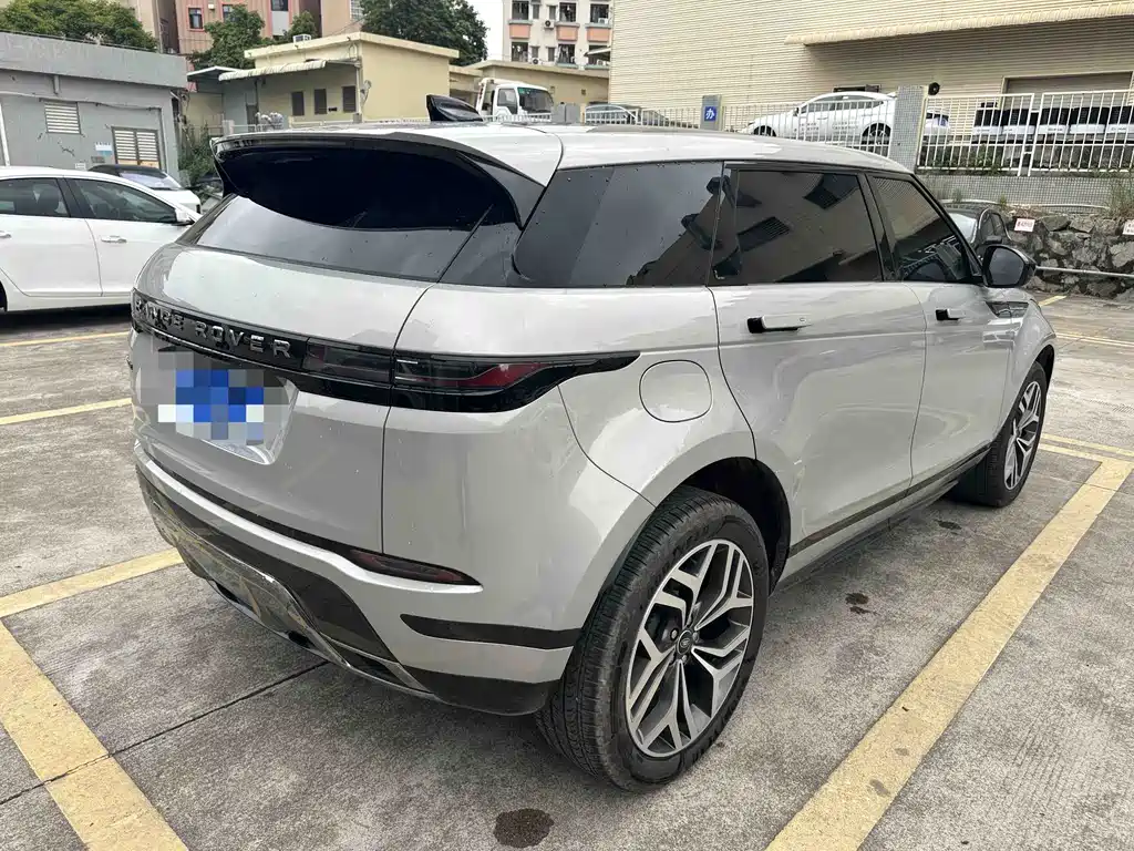 Land Rover Range Rover Evoque 2024 Range Rover Evoque L SE Light Command Supreme Edition 2025 - thumbnail 15