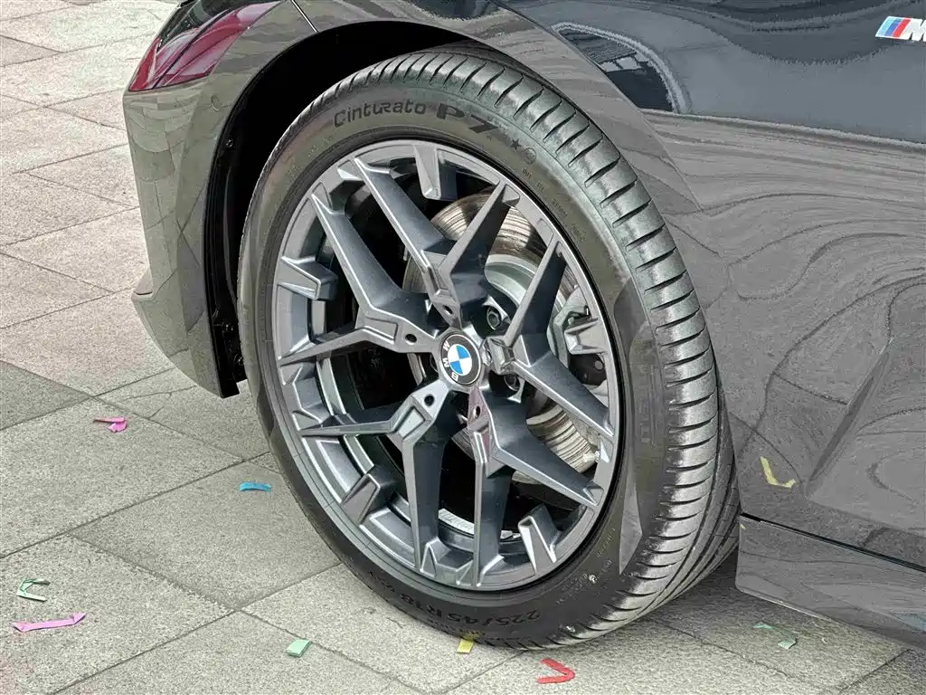 BMW BMW 3 Series 2025 330i M Sport Shadow Night Package 2025 - thumbnail 12