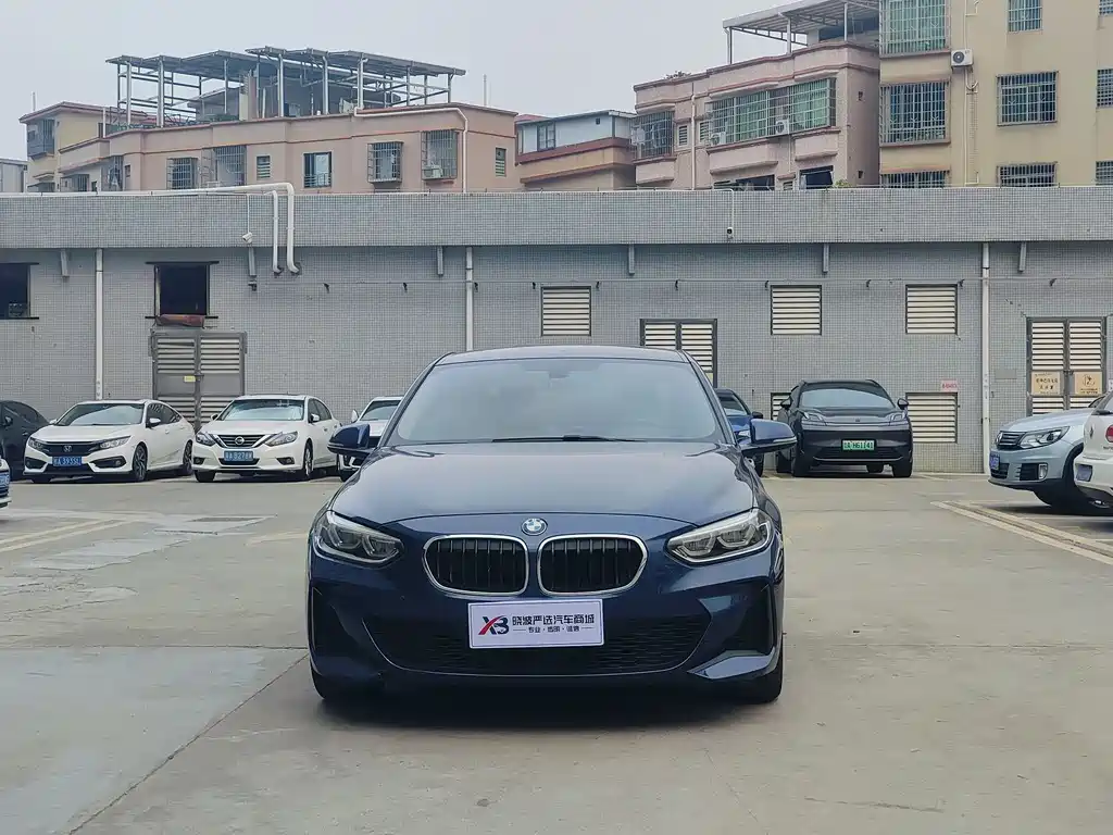 BMW 1 Series 2021 Model Year Facelift 120i M Sport Edition BMW 1 Series 2021 Model Year Facelift 120i M Sport 2021 - thumbnail 2