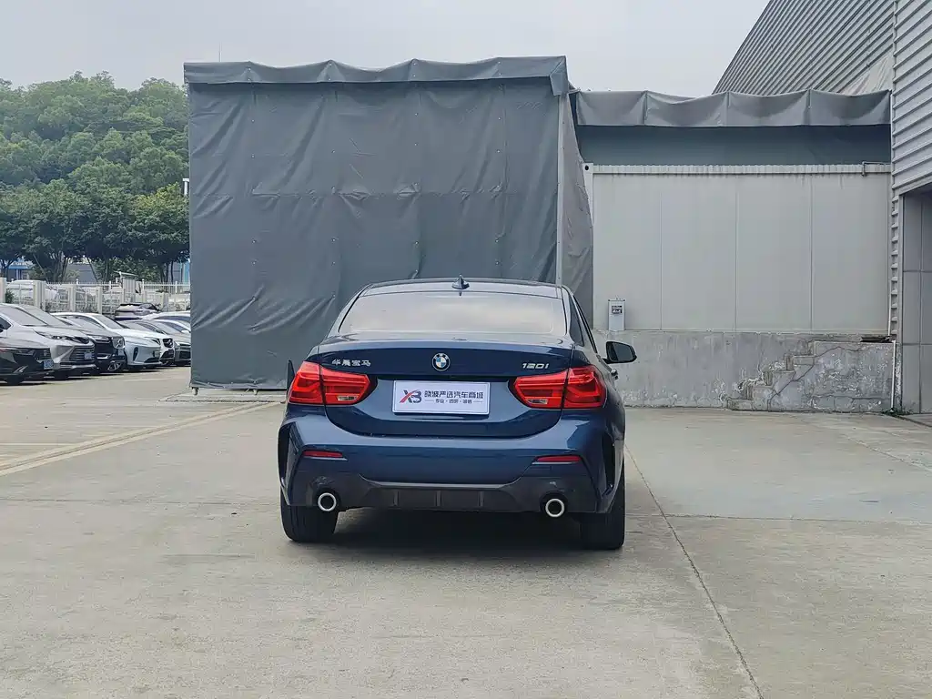 BMW 1 Series 2021 Model Year Facelift 120i M Sport Edition BMW 1 Series 2021 Model Year Facelift 120i M Sport 2021 - thumbnail 5