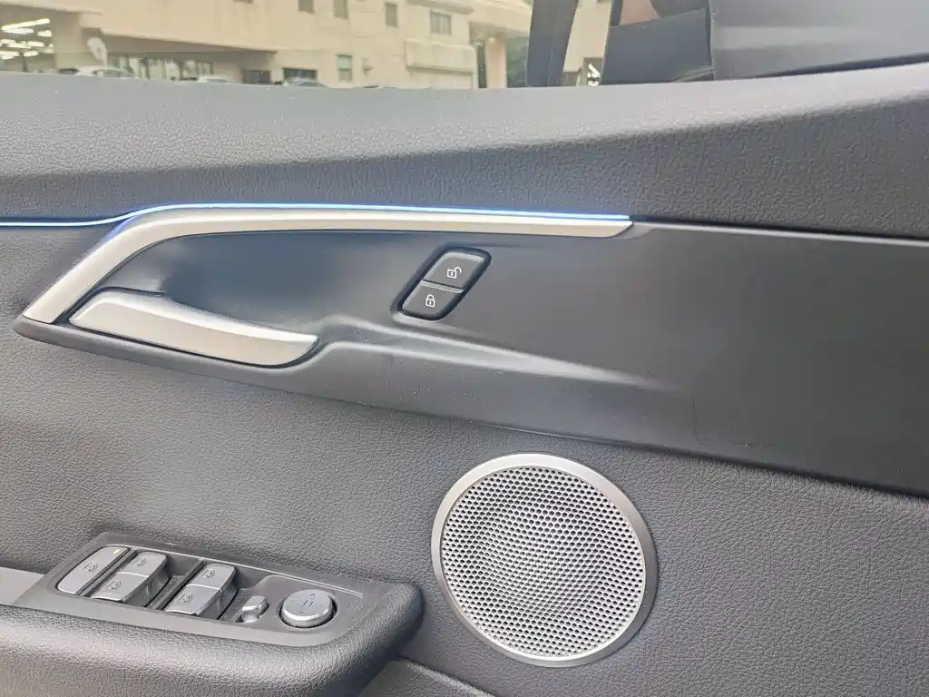 BMW 1 Series 2021 Model Year Facelift 120i M Sport Edition BMW 1 Series 2021 Model Year Facelift 120i M Sport 2021 - thumbnail 13