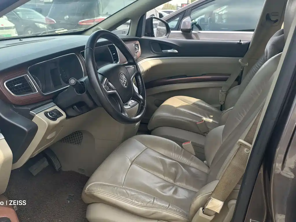 Buick Buick GL8 2015 2.4L Luxury Business Edition 2016 - thumbnail 8
