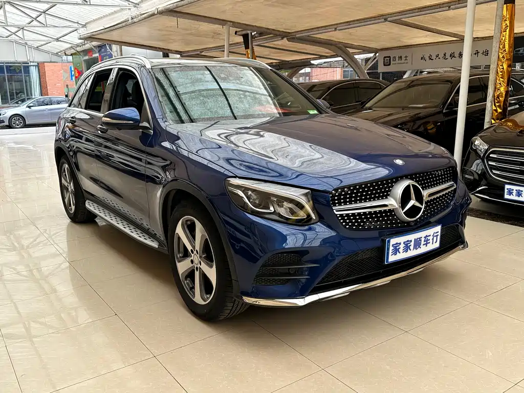 Mercedes-Benz Mercedes-Benz GLC 2017 GLC 260 4MATIC Luxury 2017 - thumbnail 3
