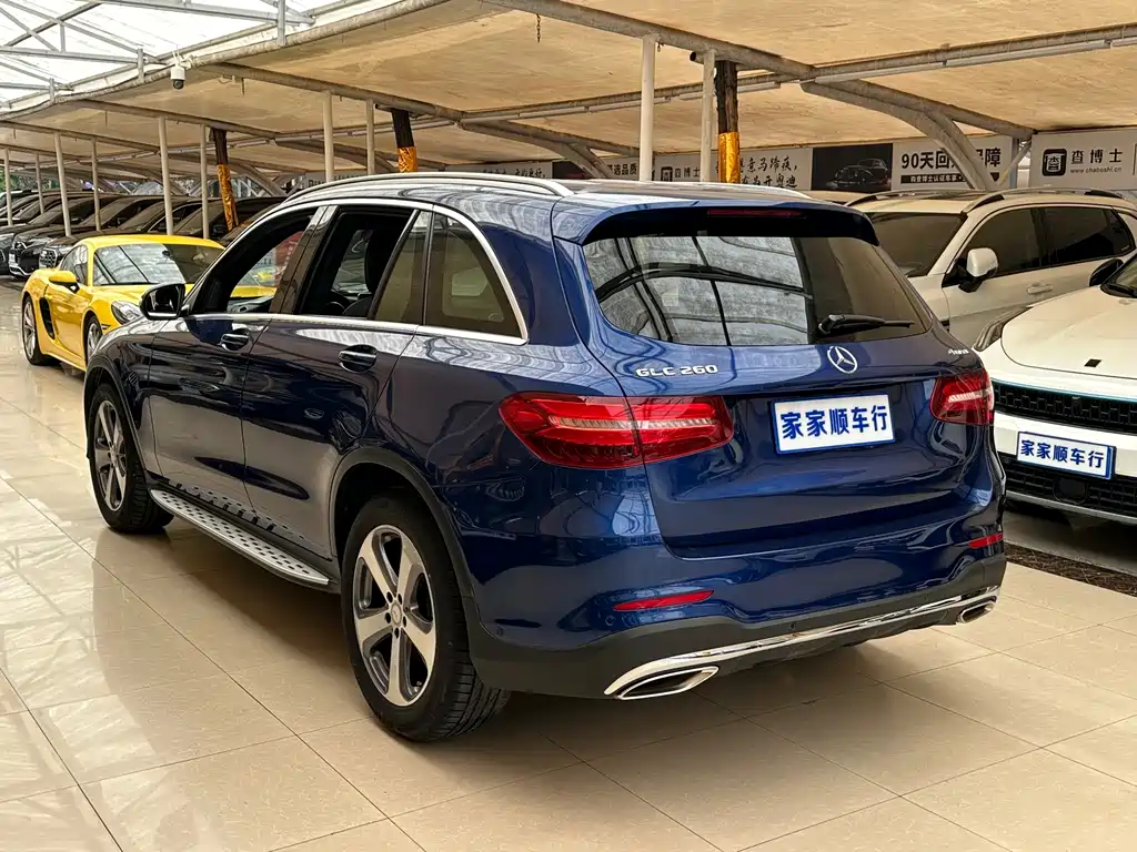 Mercedes-Benz Mercedes-Benz GLC 2017 GLC 260 4MATIC Luxury 2017 - thumbnail 4