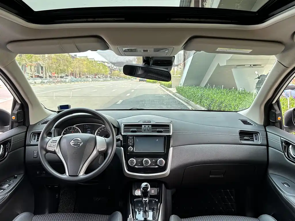 Nissan Nissan Tiida 2019 1.6L CVT Smart Edition国V 2018 - thumbnail 5