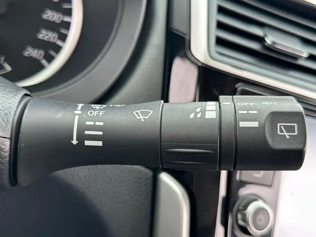Nissan Nissan Tiida 2019 1.6L CVT Smart Edition国V 2018 - thumbnail 27