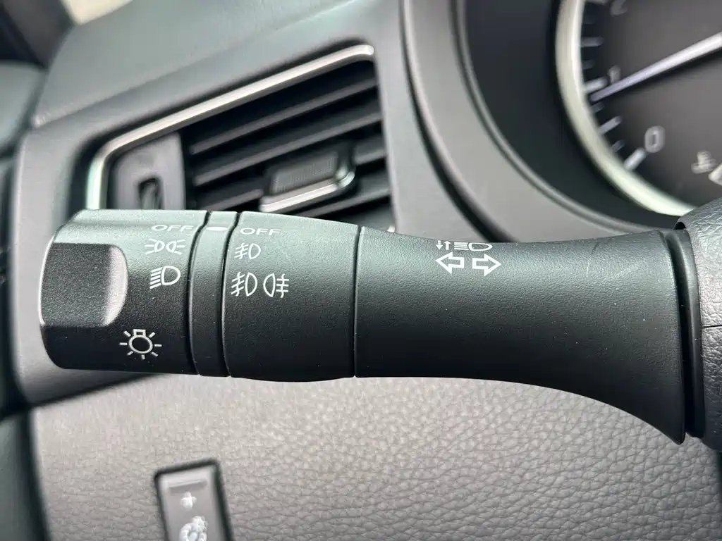 Nissan Nissan Tiida 2019 1.6L CVT Smart Edition国V 2018 - thumbnail 28
