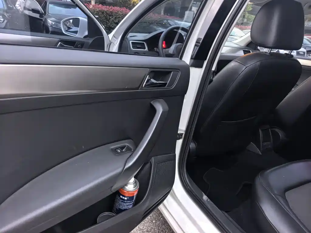 Volkswagen Volkswagen Santana 2015 1.6L Automatic Comfort Edition 2015 - thumbnail 12