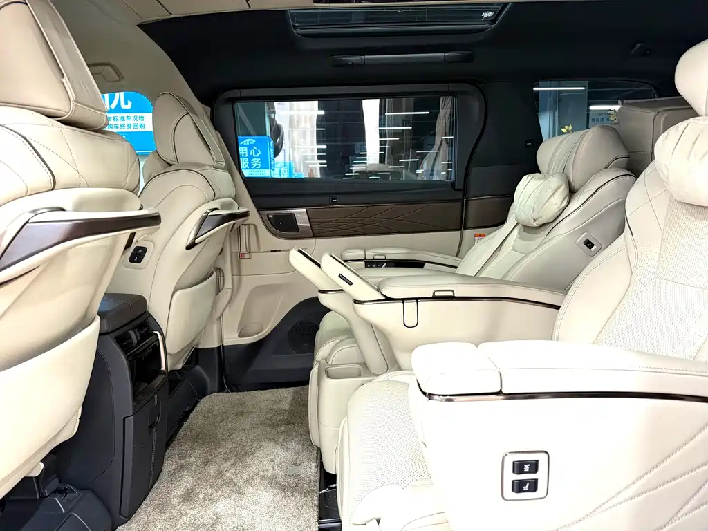 Toyota Toyota Alphard 2024 Hybrid 2.5L Premium Edition 2024 - thumbnail 12
