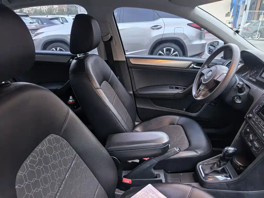 Volkswagen Volkswagen Santana 2015 1.6L Automatic Comfort Edition 2015 - thumbnail 19