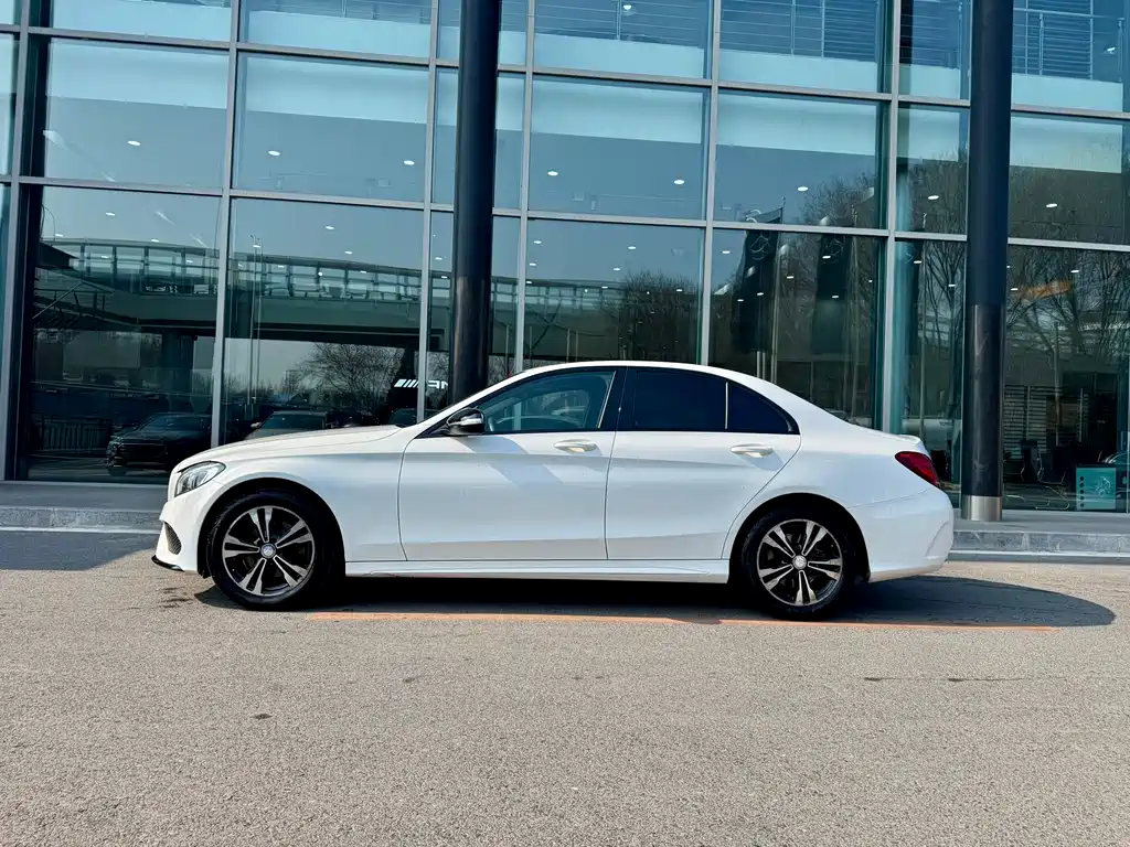 Mercedes-Benz Mercedes-Benz C-Class 2016 C 200 Sport Edition 2016 - thumbnail 8