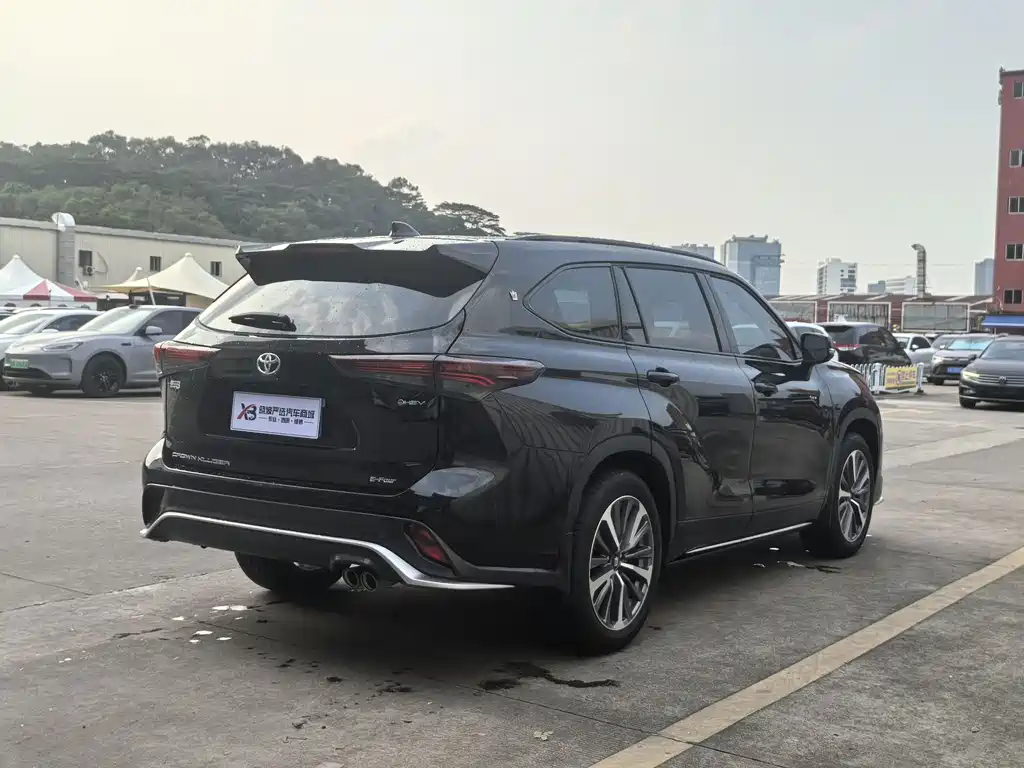 Toyota Crown Kluger 2024 2.5L HEV AWD Luxury Edition 2025 - thumbnail 5