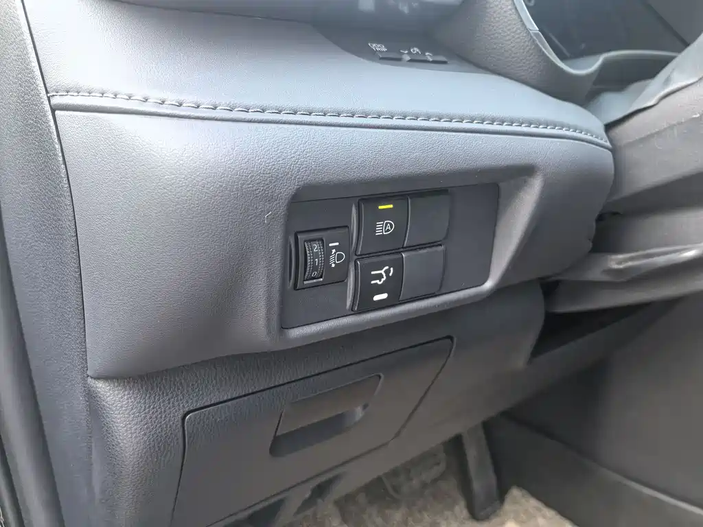 Toyota Crown Kluger 2024 2.5L HEV AWD Luxury Edition 2025 - thumbnail 9