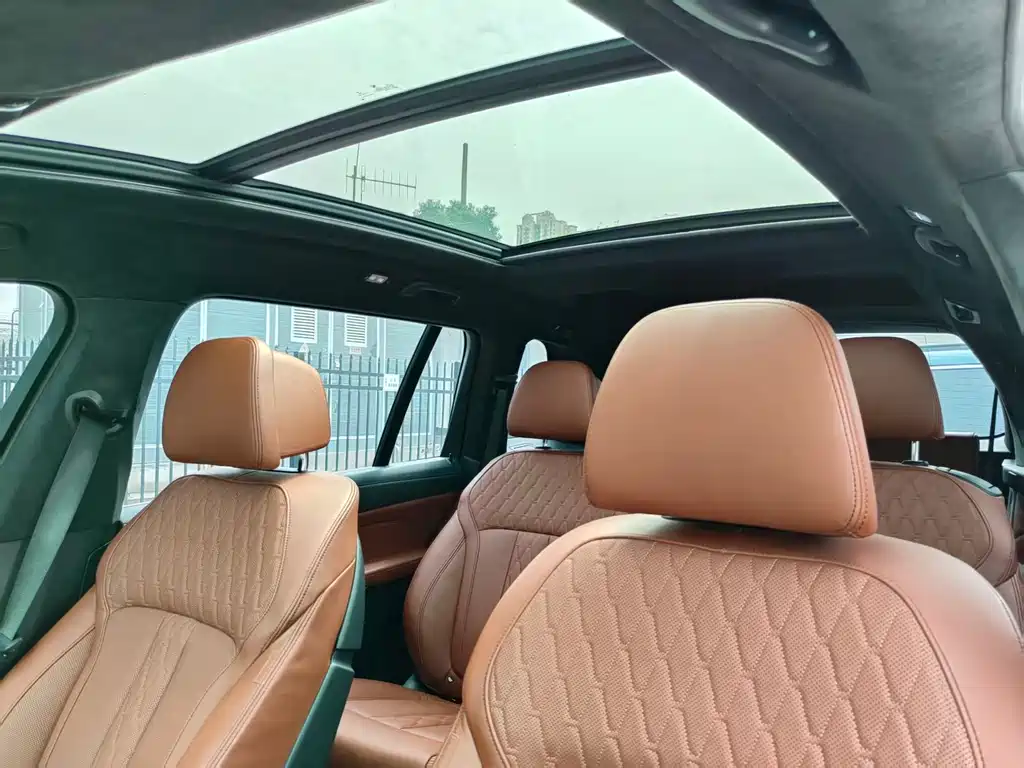 BMW BMW X7 xDrive40i Luxury Package 2020 - thumbnail 7