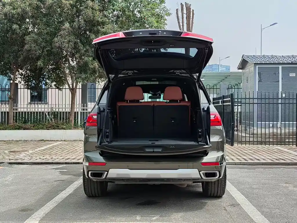 BMW BMW X7 xDrive40i Luxury Package 2020 - thumbnail 27