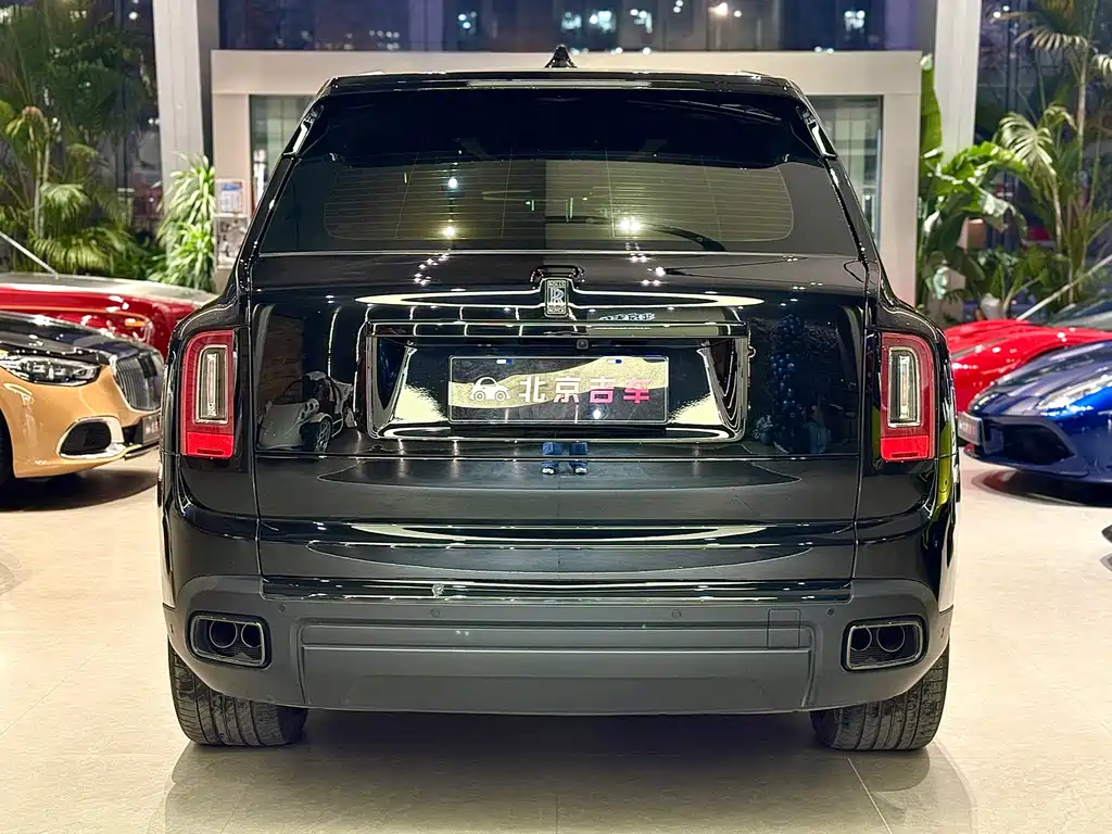 Rolls-Royce Rolls-Royce Cullinan 2020 Black Badge 2022 - thumbnail 3