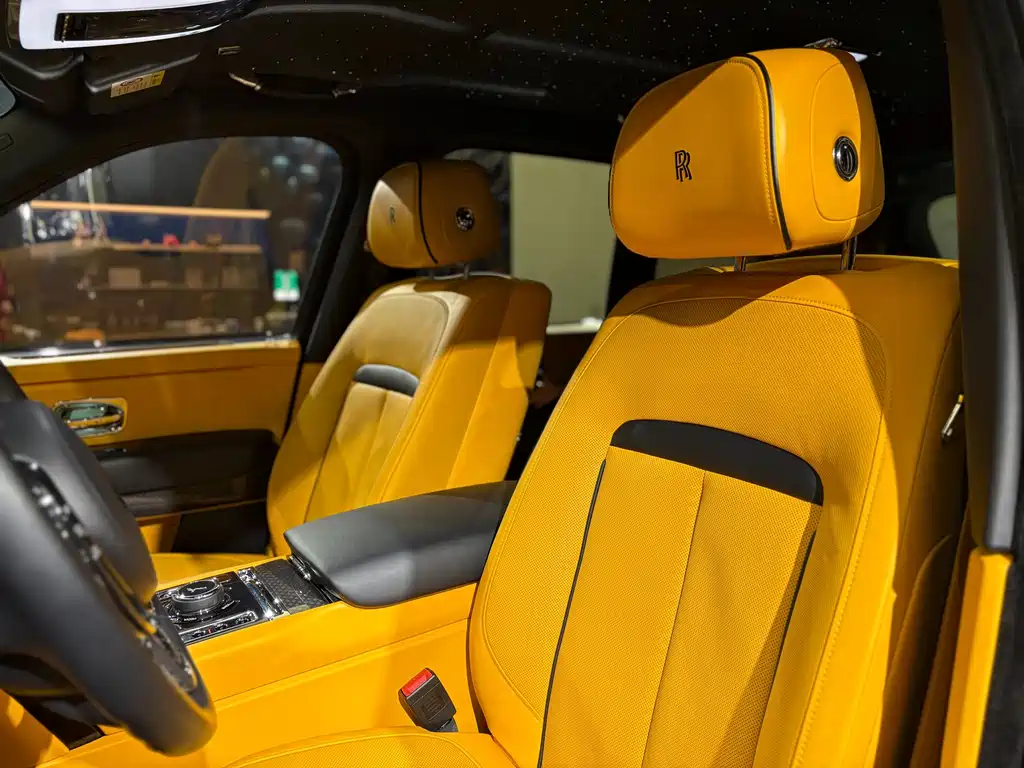 Rolls-Royce Rolls-Royce Cullinan 2020 Black Badge 2022 - thumbnail 19