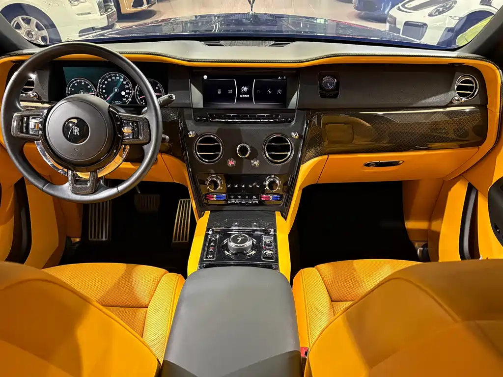 Rolls-Royce Rolls-Royce Cullinan 2020 Black Badge 2022 - thumbnail 25