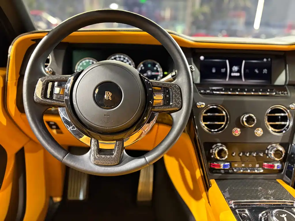 Rolls-Royce Rolls-Royce Cullinan 2020 Black Badge 2022 - thumbnail 26
