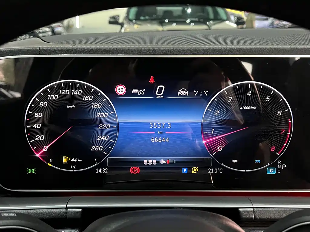 Mercedes-Benz Mercedes-Benz GLE 2024 Facelift GLE 350 4MATIC Fashion Edition 2024 - thumbnail 19