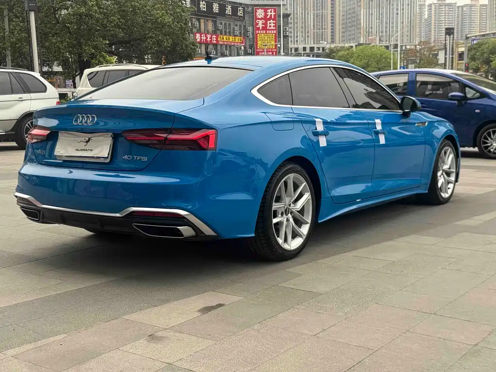 Audi Audi A5 Import 2022 Sportback 40 TFSI Fashion Dynamic Model 2022 - thumbnail 5