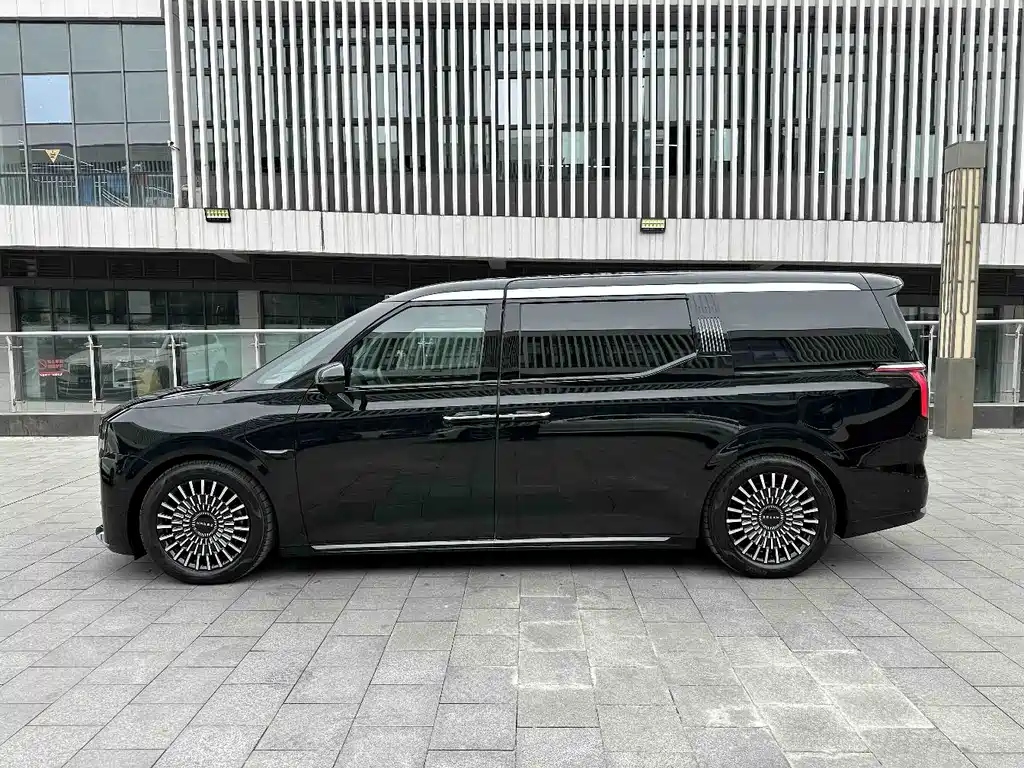 Zeekr Zeekr 009 2024 Model Seven-seat Aisle Version AWD 108kWh 2025 - thumbnail 6