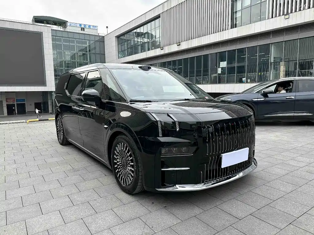 Zeekr Zeekr 009 2024 Model Seven-seat Aisle Version AWD 108kWh 2025 - thumbnail 10