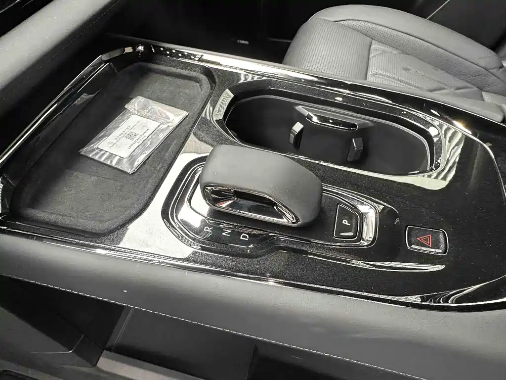 Zeekr Zeekr 009 2024 Model Seven-seat Aisle Version AWD 108kWh 2025 - thumbnail 17