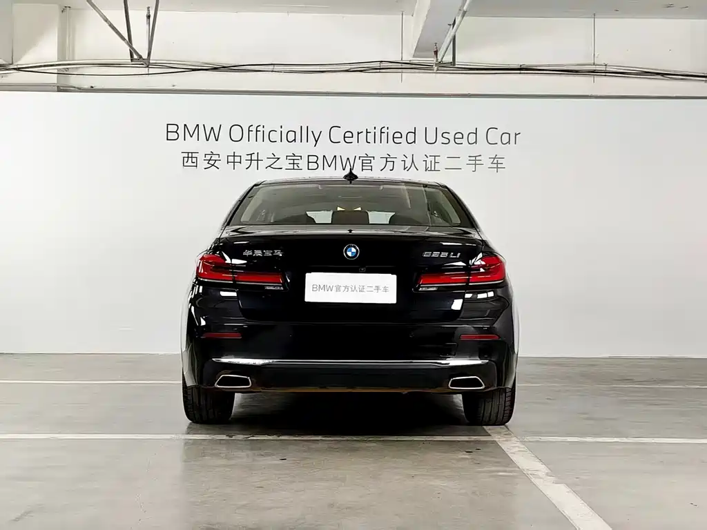 BMW BMW 5 Series 2022 Facelift 525Li Luxury Package 2024 - thumbnail 5