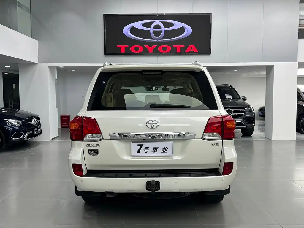 Toyota Land Cruiser 2015 4.6L V8 Middle East Limited Edition 2017 - thumbnail 7