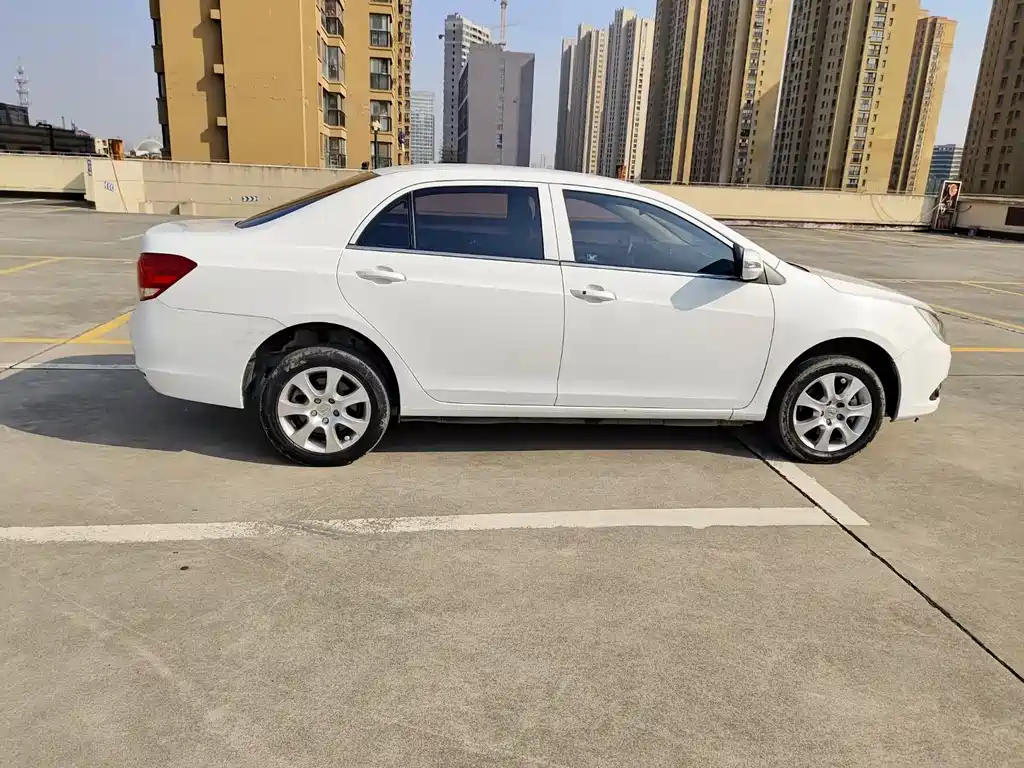 BYD BYD e5 2017 300 Zhunrong Edition 2017 - thumbnail 4