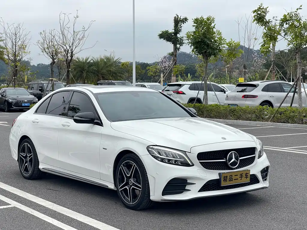 Mercedes-Benz Mercedes-Benz C-Class 2021 C 260 Star Brilliant Collector's Edition 2020 - thumbnail 3