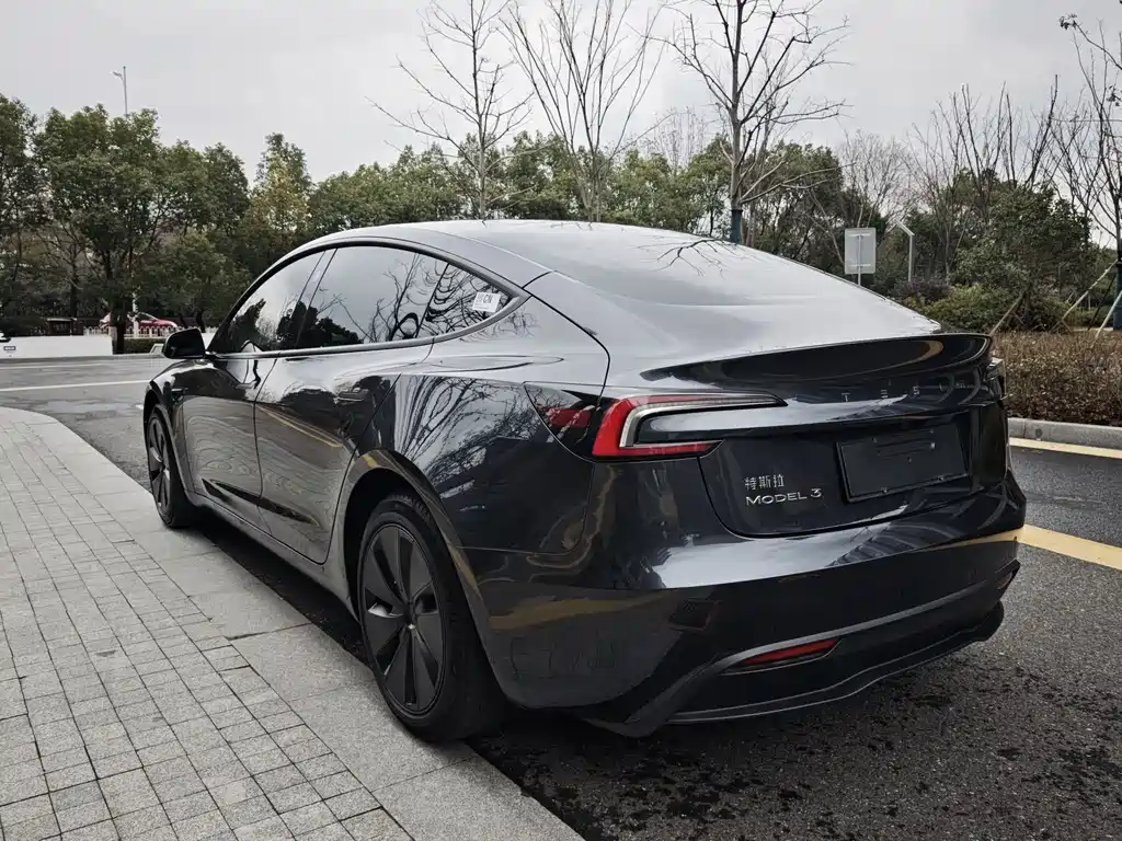 Tesla Model 3 2023 Rear-Wheel Drive 2024 - thumbnail 7
