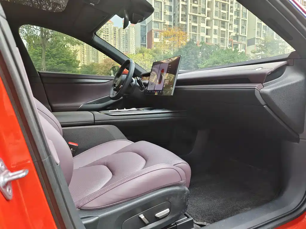 Xiaomi Auto Xiaomi SU7 2024 Rear-Wheel Drive Ultra Long Range Advanced Intelligent Driving Pro Edition 2025 - thumbnail 10
