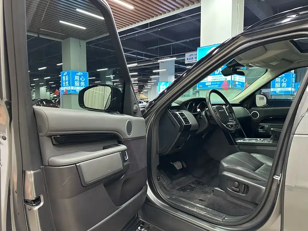 Land Rover Discovery 2018 3.0 SC V6 SE 2018 - thumbnail 4