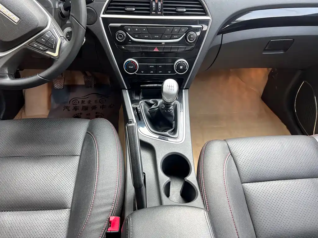 Feida Automobile Leopaard CS10 2015 2.0T Manual Excellence Edition 2016 - thumbnail 14