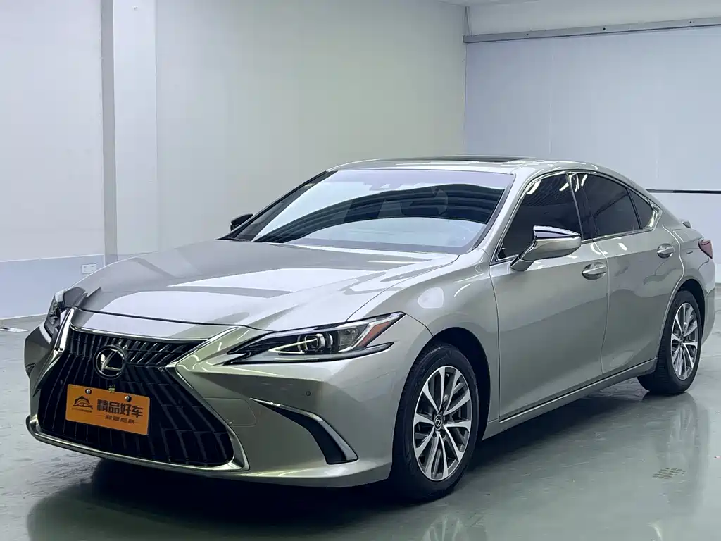 Lexus Lexus ES 2022 300h Excellence Edition 2023