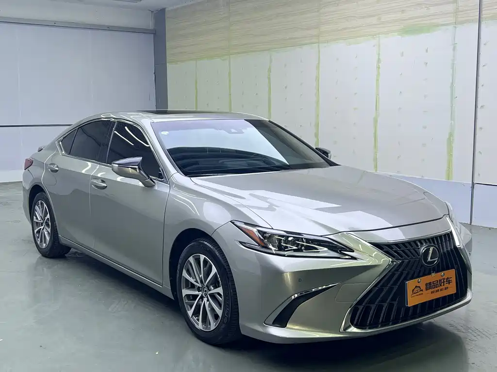 Lexus Lexus ES 2022 300h Excellence Edition 2023 - thumbnail 3