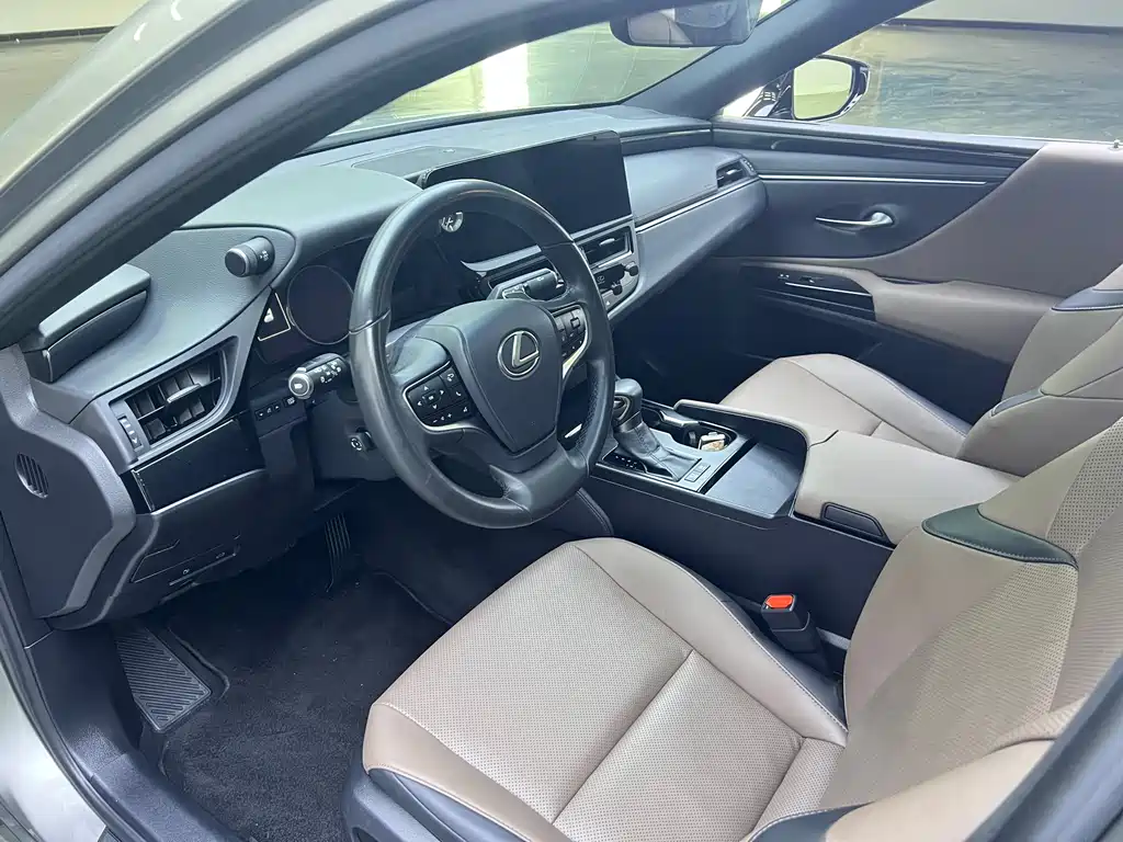 Lexus Lexus ES 2022 300h Excellence Edition 2023 - thumbnail 7