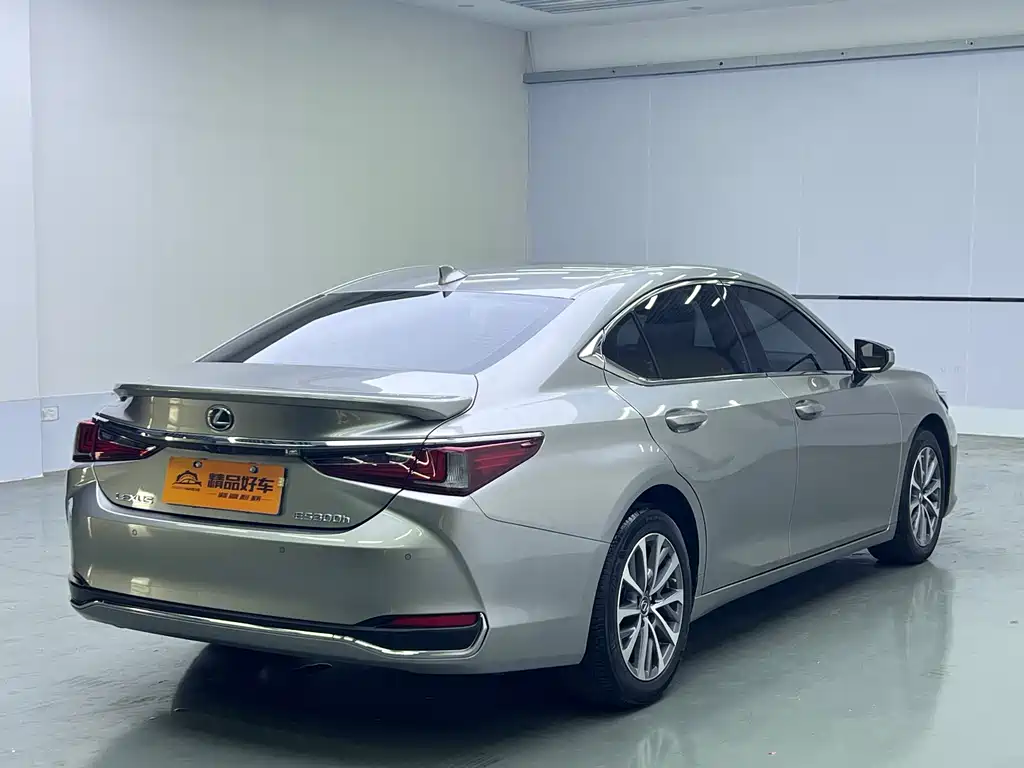 Lexus Lexus ES 2022 300h Excellence Edition 2023 - thumbnail 12